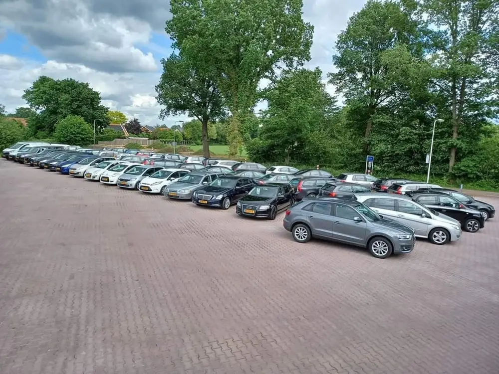 Volkswagen Up! 1.0 BMT move up! | Climatic | Executive | DAB uit 2019, foto 14