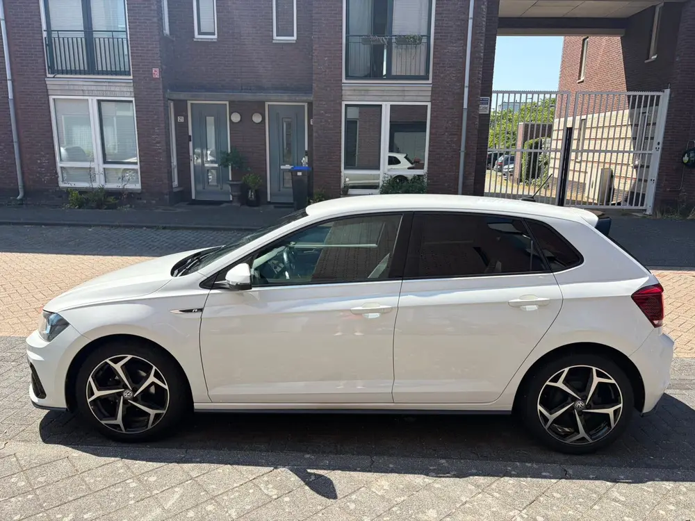 Volkswagen Polo 1.0 TSI Highline R-Line 2019 Wit uit 2019, foto 3