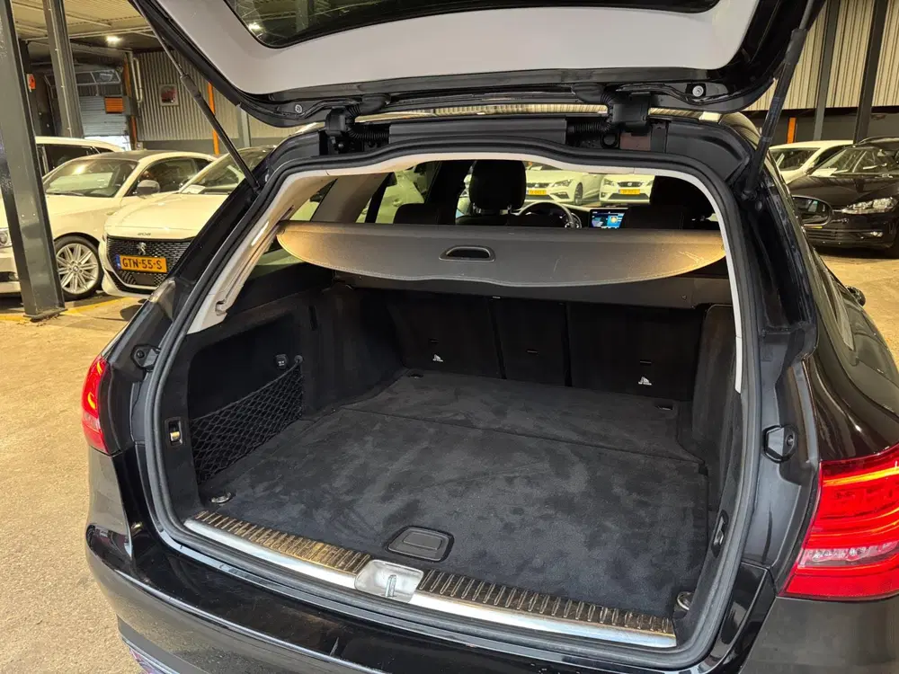 Mercedes-Benz C-Klasse 180 Solution 156pk uit 2020, foto 10