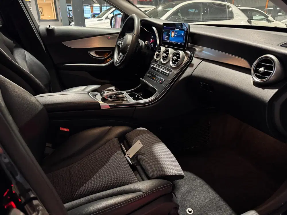 Mercedes-Benz C-Klasse 180 Solution 156pk uit 2020, foto 7