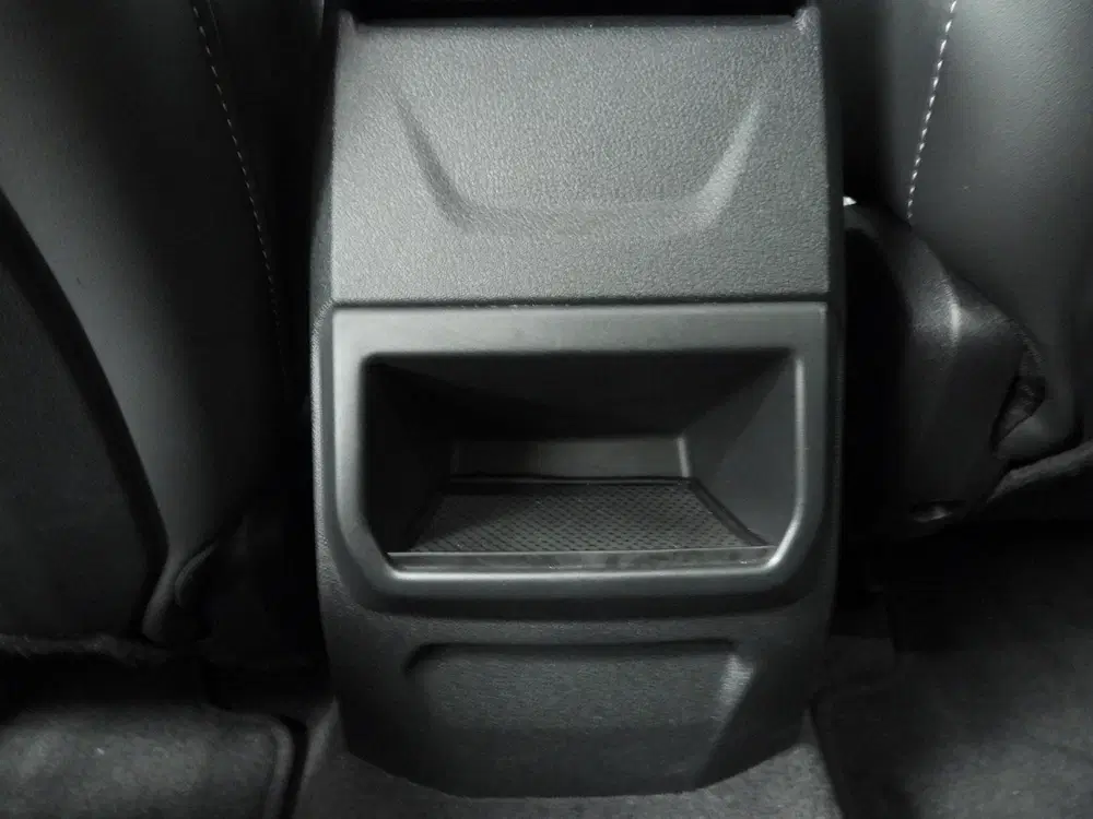 BMW 1-serie 5-deurs 120 uit 2026, foto 19