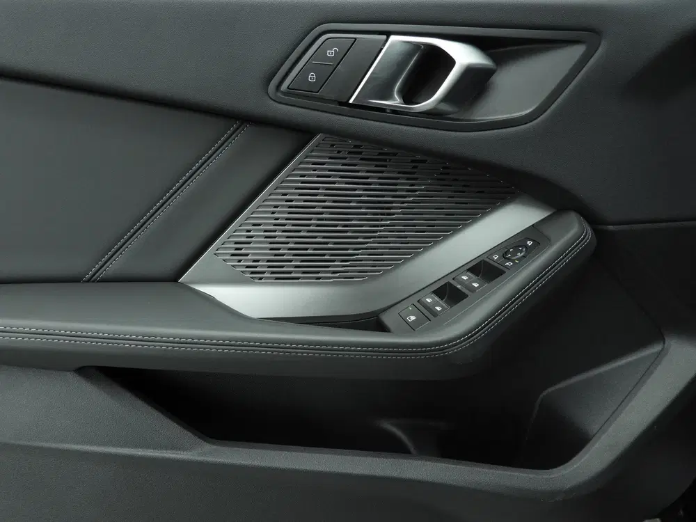 BMW 1-serie 5-deurs 120 uit 2026, foto 20
