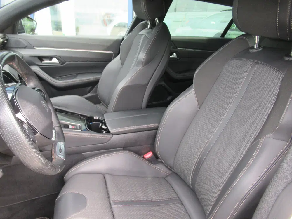 Peugeot 508 1.6 Plug-in HYbrid GT Line Avantage uit 2020, foto 6
