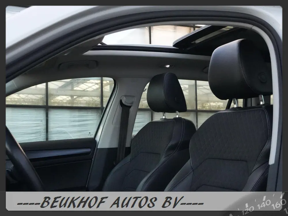 Skoda Kodiaq 1.5 TSI Business 7 Persoon Pano Trekhaak Cam uit 2019, foto 12