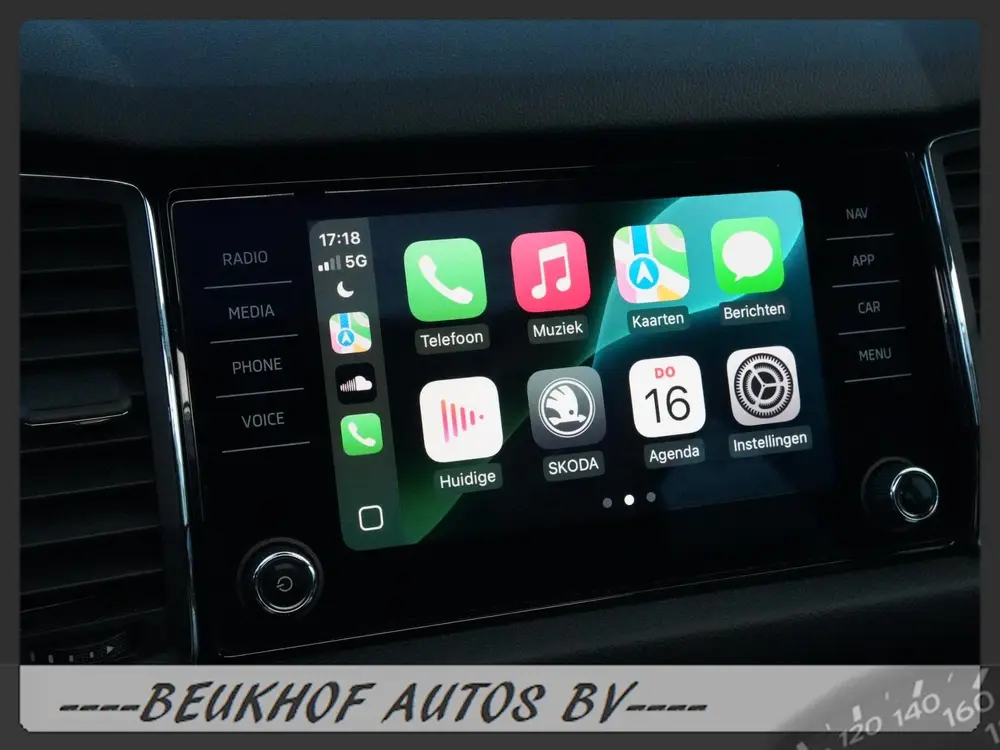 Skoda Kodiaq 1.5 TSI Business 7 Persoon Pano Trekhaak Cam uit 2019, foto 3