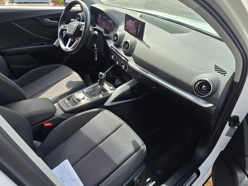 Audi Q2 35 TFSI S Edition uit 2023, foto 12