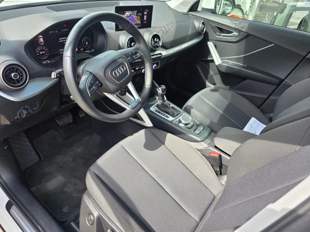 Audi Q2 35 TFSI S Edition uit 2023, foto 18