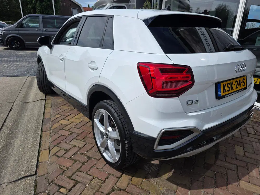 Audi Q2 35 TFSI S Edition uit 2023, foto 7
