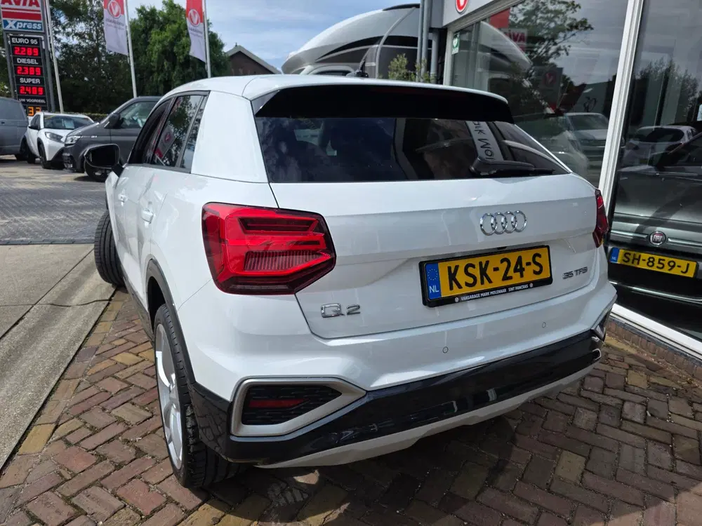 Audi Q2 35 TFSI S Edition uit 2023, foto 8