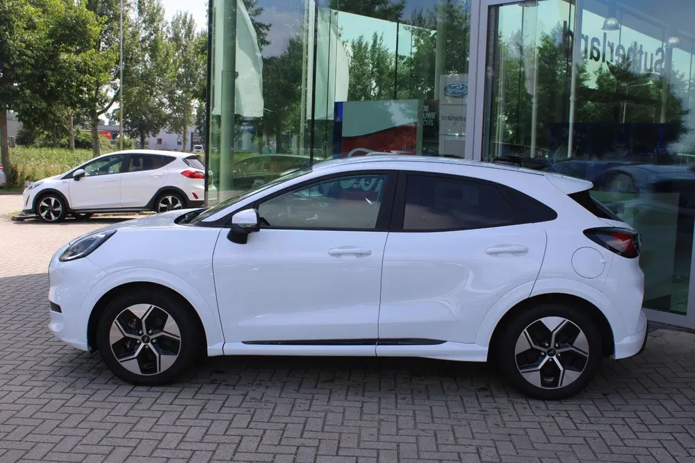 Ford Puma Gen-E Premium 44 kWh uit 2025, foto 2