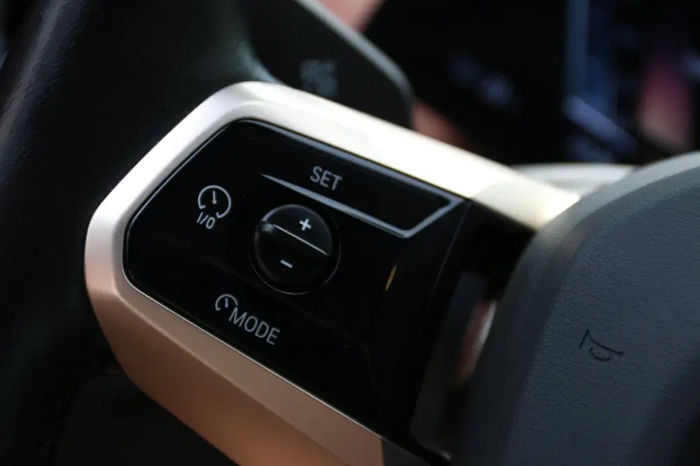 BMW iX XDrive50 High Executive 112 kWh COPILOT LA uit 2022, foto 15
