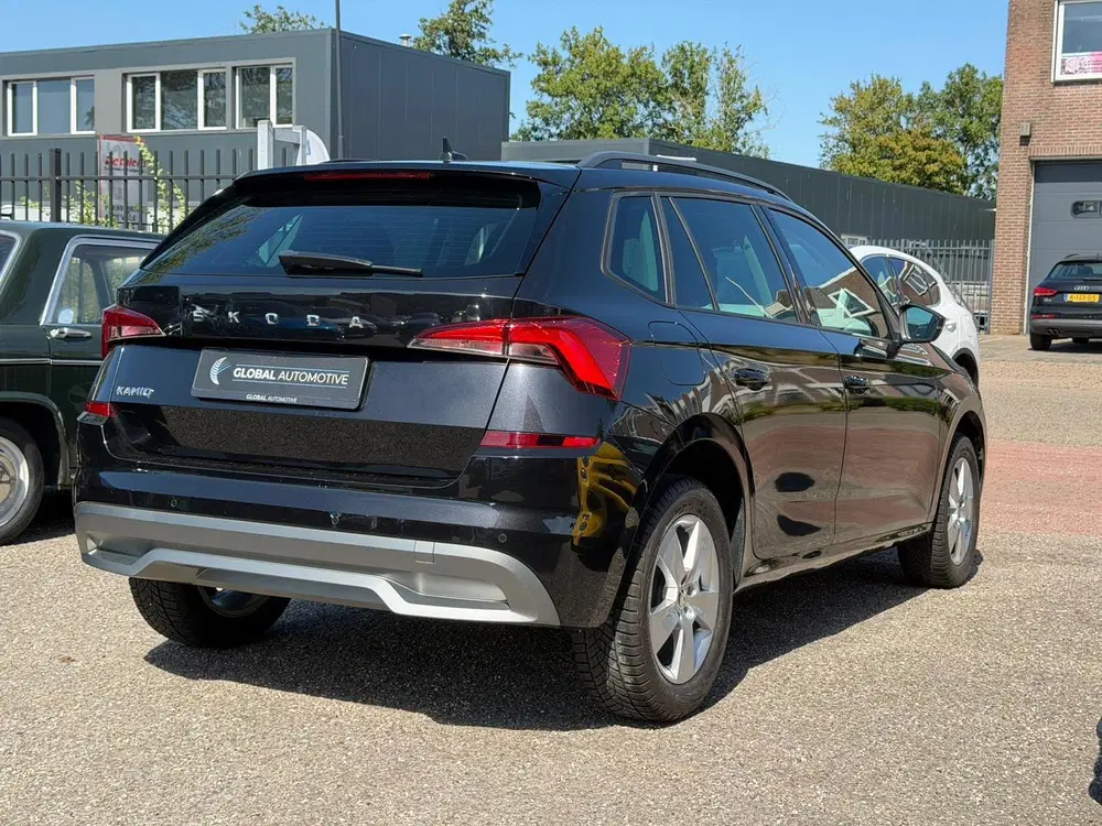Skoda Kamiq 1.0 TSI Ambition uit 2022, foto 2
