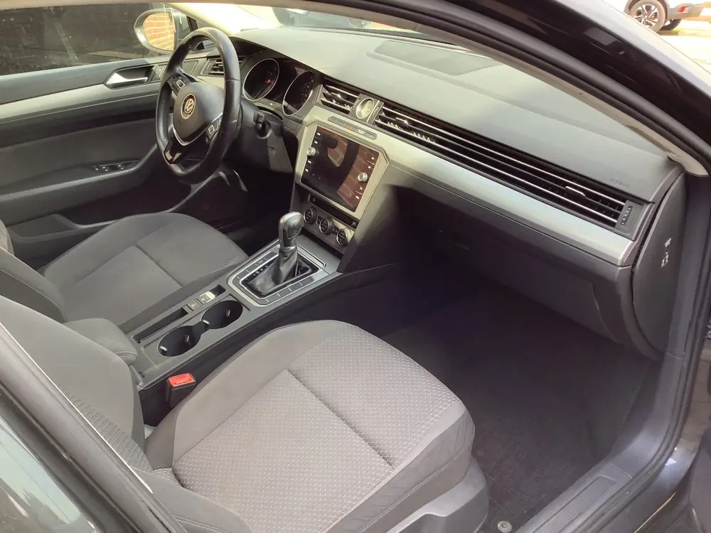 Volkswagen Passat Variant 1.5 TSI Highline automaat uit 2019, foto 10