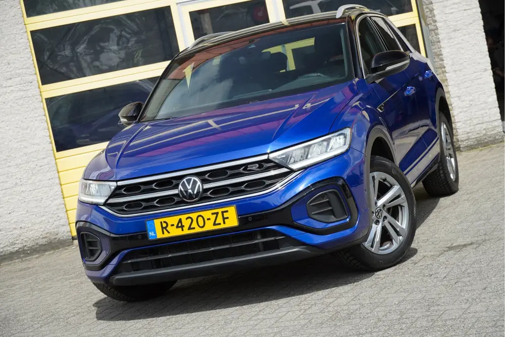 Volkswagen T-Roc 1.5 TSI 150PK! R-Line BJ2023 Lmv 17" | Led uit 2023, foto 5