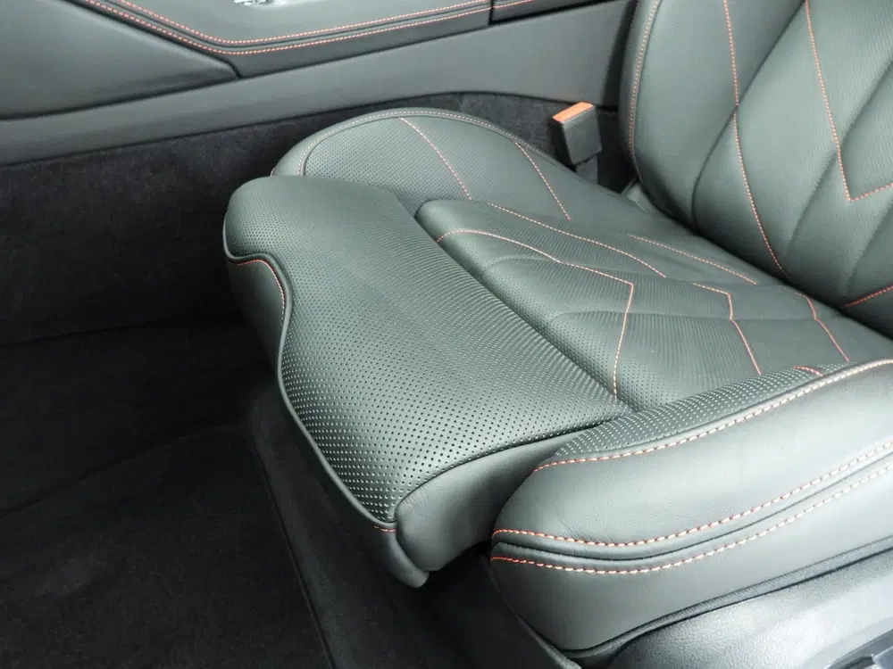 BMW XM PHEV Label Red uit 2024, foto 13