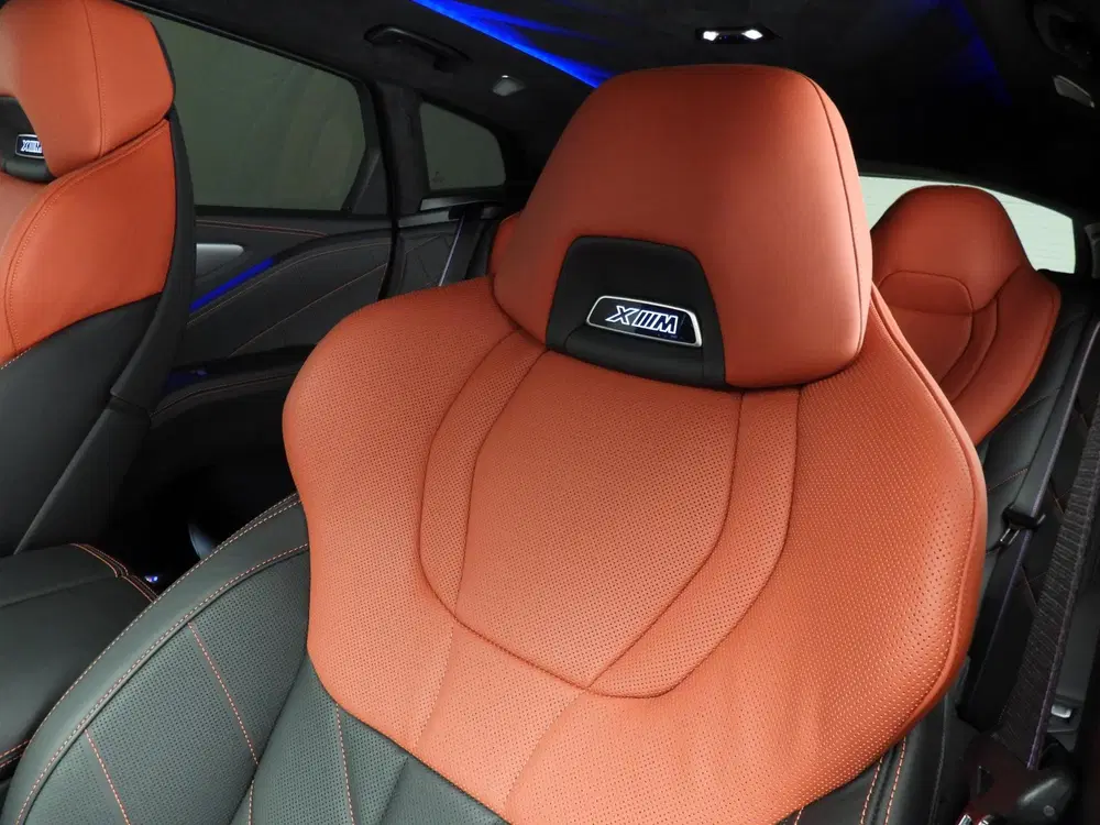 BMW XM PHEV Label Red uit 2024, foto 17