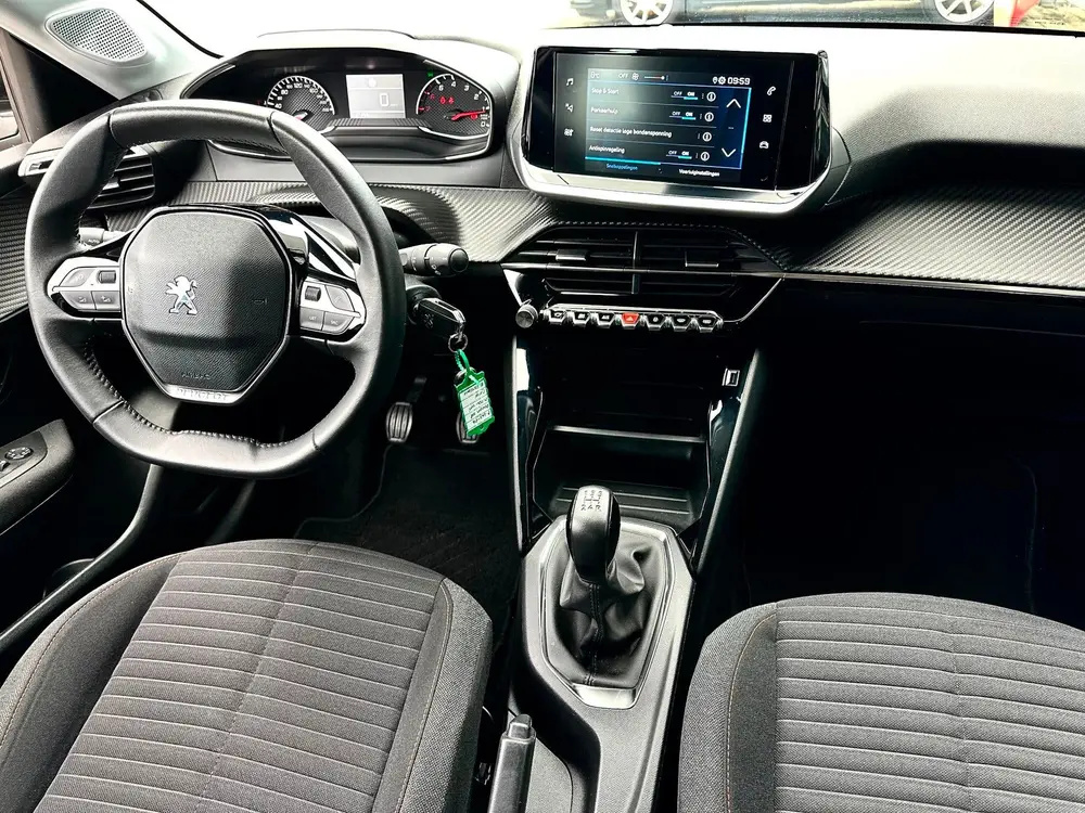 Peugeot 208 1.2 PureTech Active Pack uit 2022, foto 7