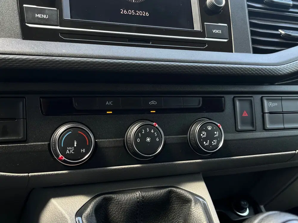Volkswagen Transporter 2.0 TDI L2H1 28 Highline uit 2024, foto 13