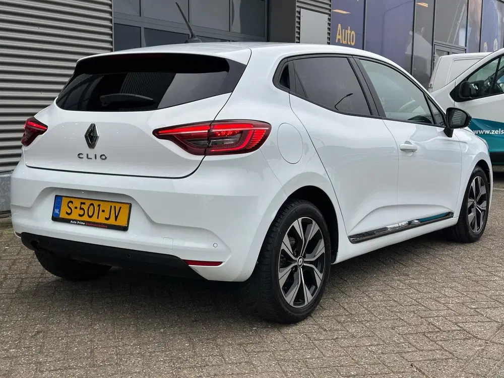 Renault Clio 1.0 TCe 90 Evolution uit 2023, foto 16