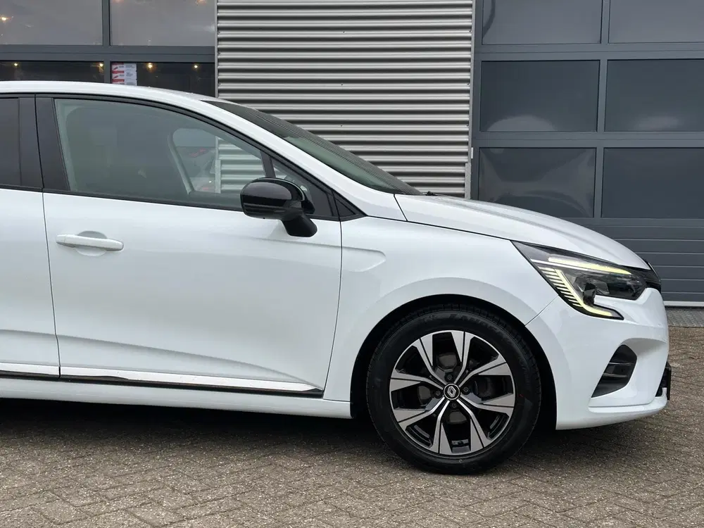 Renault Clio 1.0 TCe 90 Evolution uit 2023, foto 19
