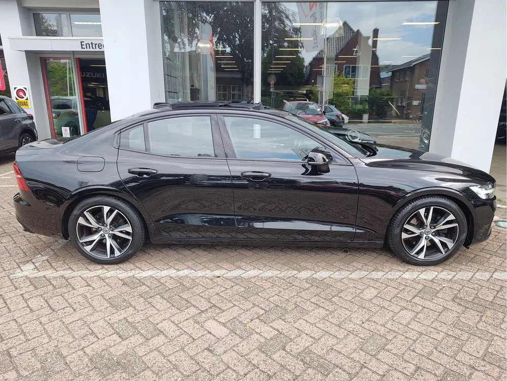 Volvo S60 2.0 T4 R-DESIGN AUTOMAAT Lederen sportstoe uit 2020, foto 6