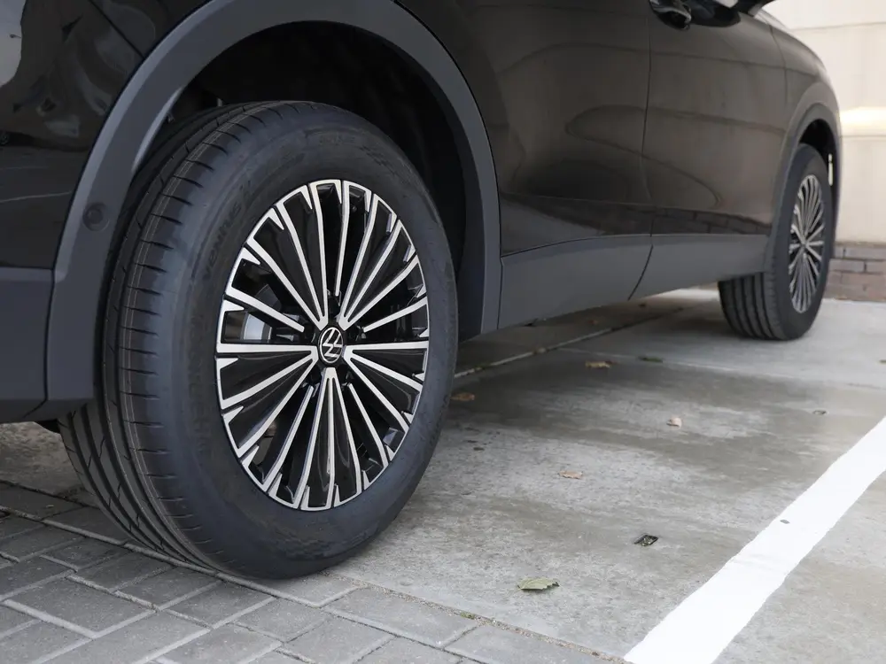 Volkswagen Tiguan Limited Edition 1.5 eHybrid 204 PK | Navig uit 2026, foto 18