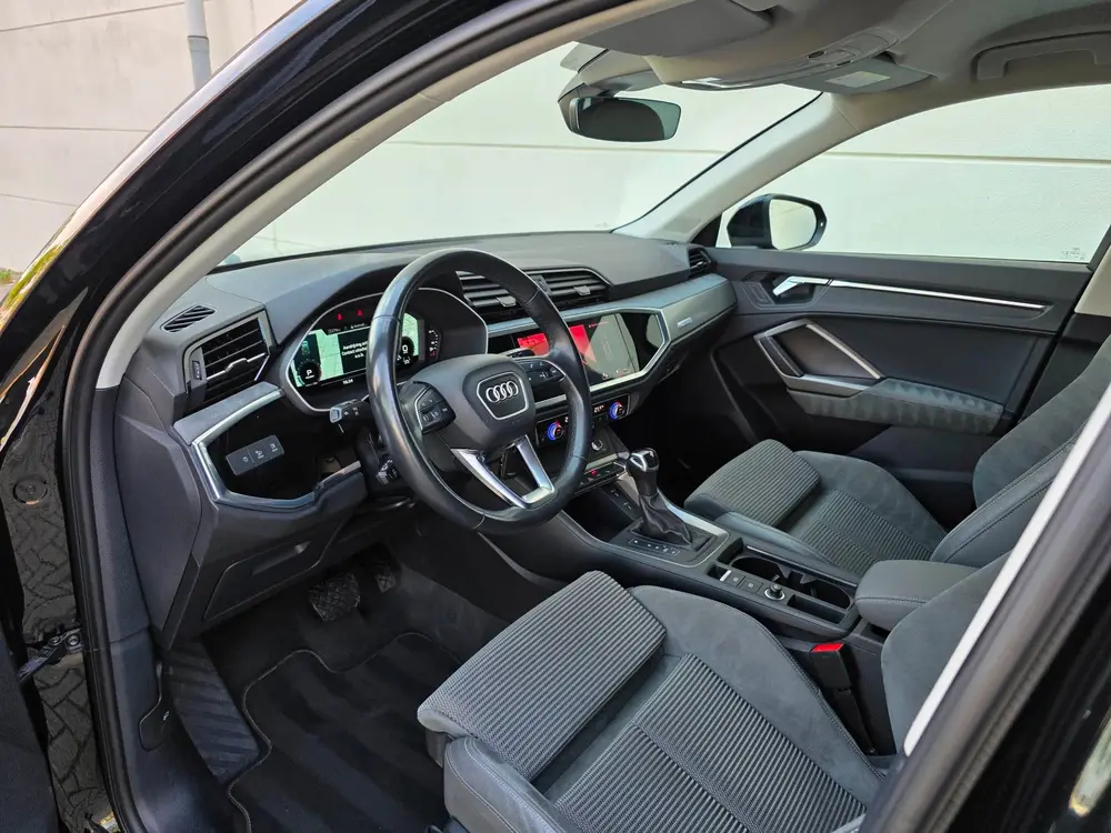 Audi Q3 35 TFSi 150pk AUT. uit 2022, foto 3