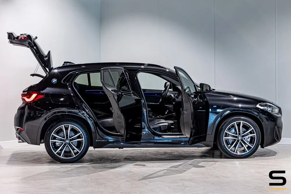 BMW X2 SDrive20i High Executive uit 2022, foto 13