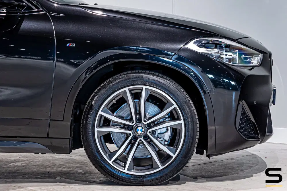 BMW X2 SDrive20i High Executive uit 2022, foto 5
