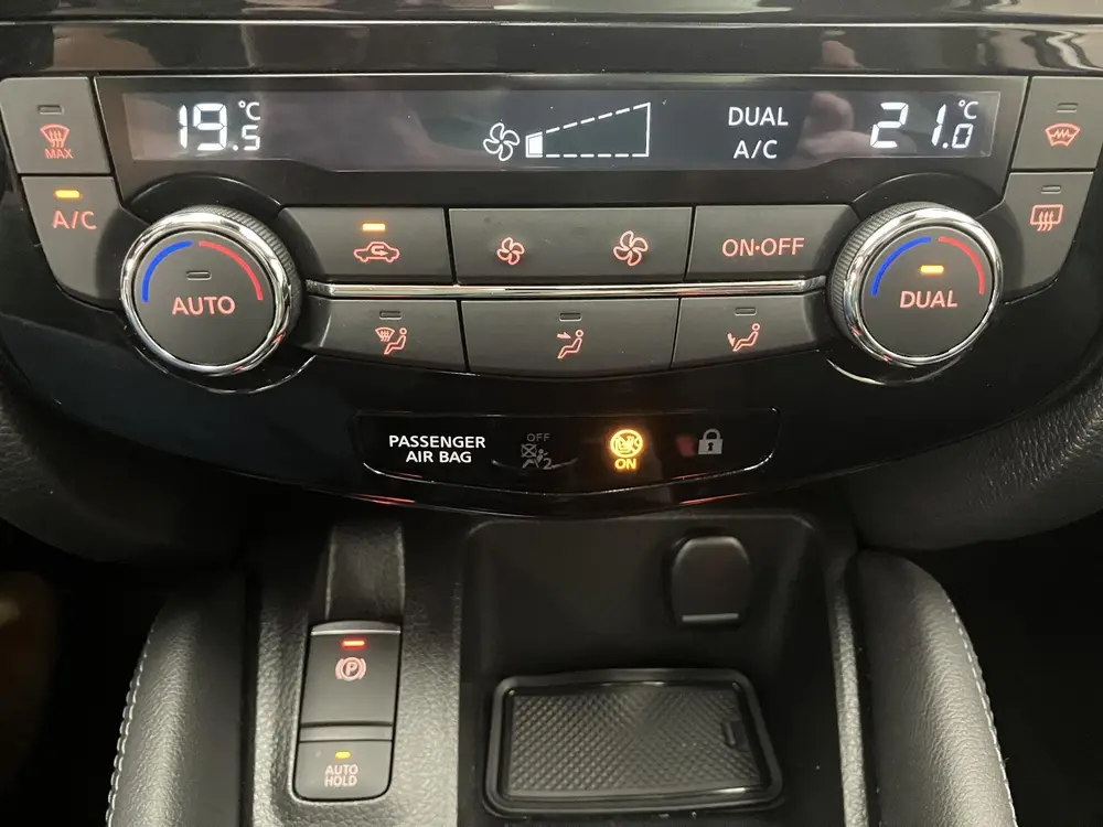 Nissan Qashqai 1.3 DIG-T Tekna / Half Lederen Bekleding / De uit 2019, foto 14