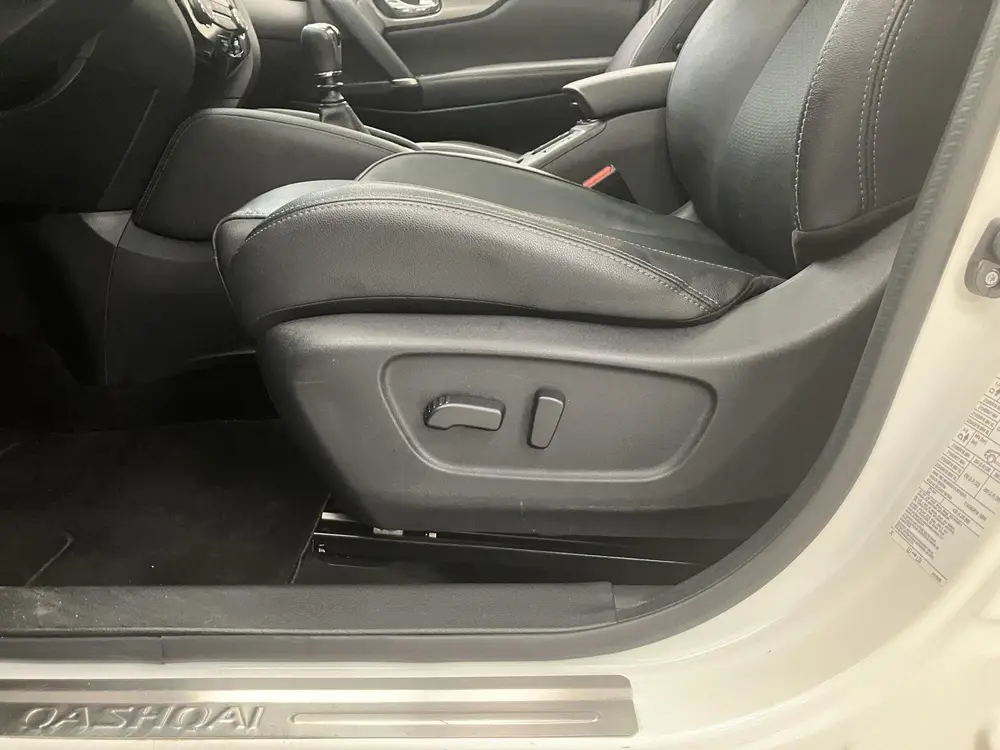 Nissan Qashqai 1.3 DIG-T Tekna / Half Lederen Bekleding / De uit 2019, foto 6
