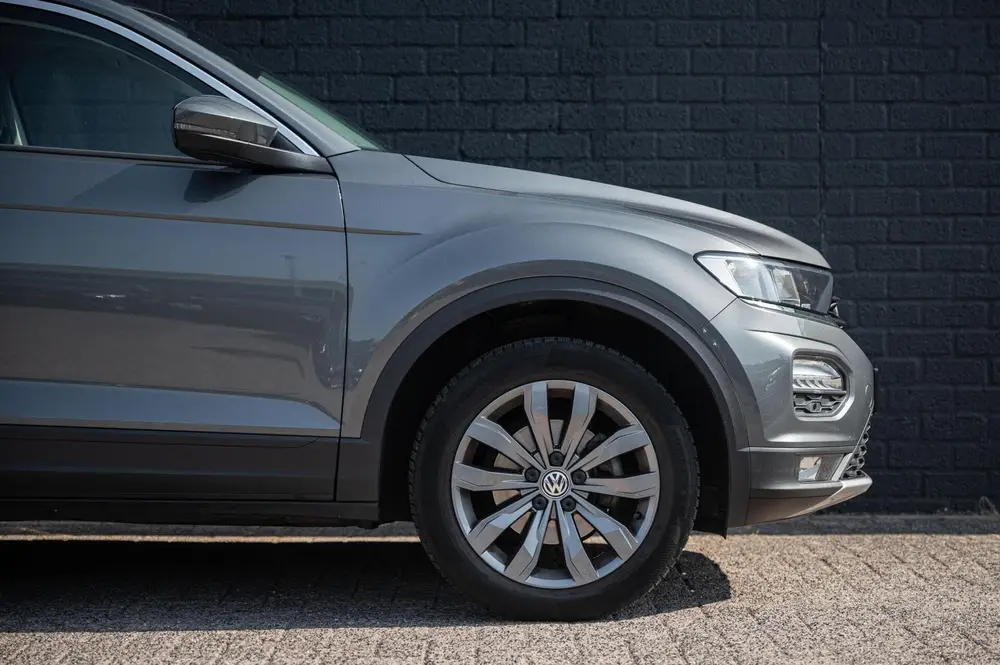 Volkswagen T-Roc 1.5 TSI Sport PANO AUTOMAAT ACC LED NAVI uit 2020, foto 8