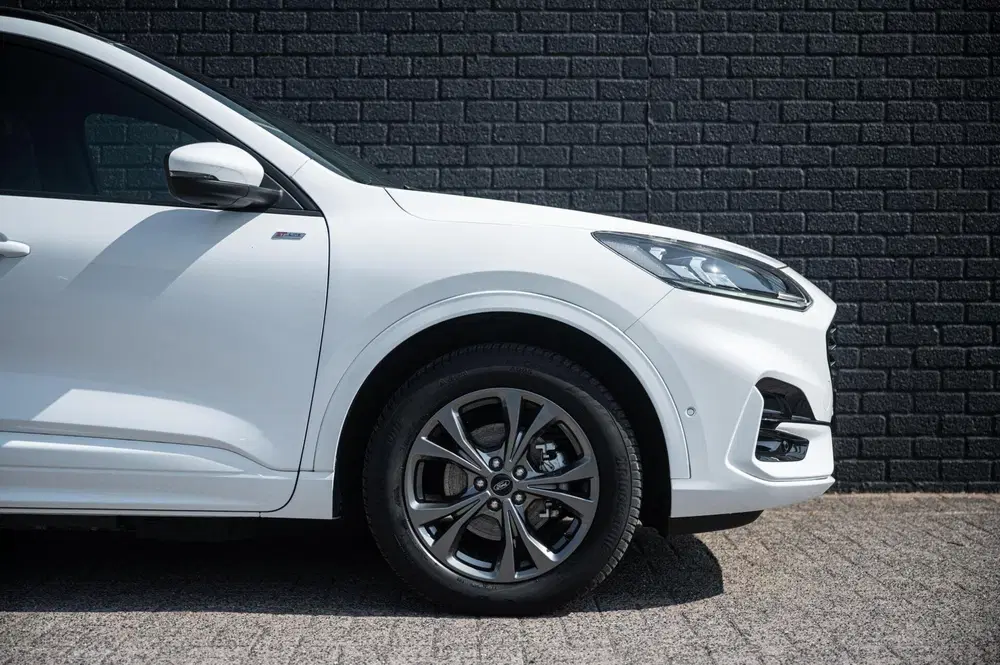 Ford Kuga 2.5 PHEV ST-Line X PANO TREKHAAK ADAPTIVE uit 2022, foto 9