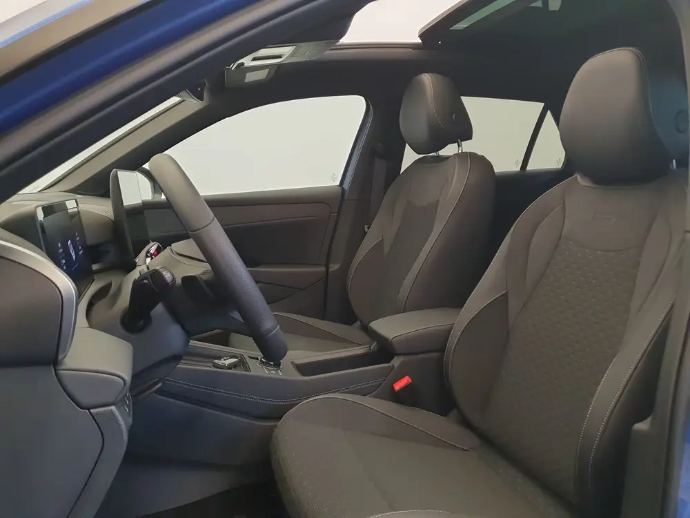 Volkswagen T-Roc 1.5 eTSI 150pk DSG/AUT R-Line Wegklapbare t uit 2026, foto 12