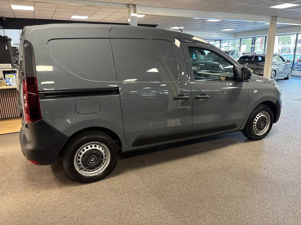 Renault Express 1.3 TCe 100 Comfort uit 2022, foto 4