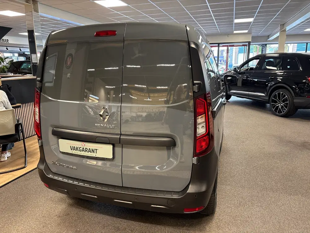 Renault Express 1.3 TCe 100 Comfort uit 2022, foto 5
