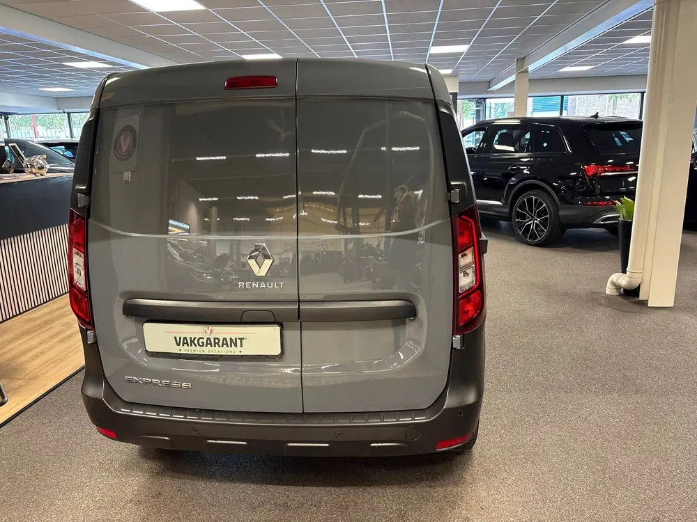 Renault Express 1.3 TCe 100 Comfort uit 2022, foto 6