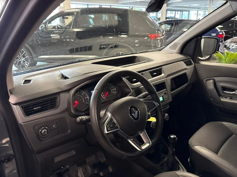 Renault Express 1.3 TCe 100 Comfort uit 2022, foto 9