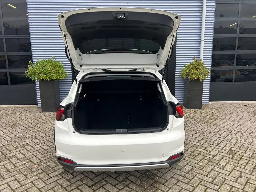 Fiat Tipo 1.0 Life Camera uit 2021, foto 10