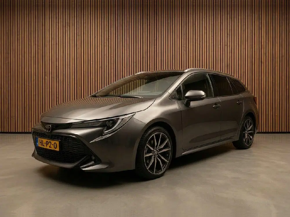 Toyota Corolla Hybrid 180 GR Sport 200 PK uit 2025, foto 3
