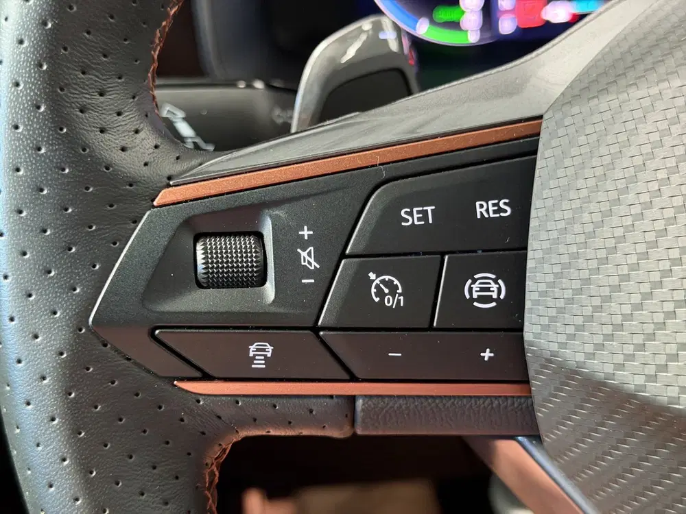 Cupra Leon 1.4 e-Hybrid VZ Copper uit 2024, foto 12