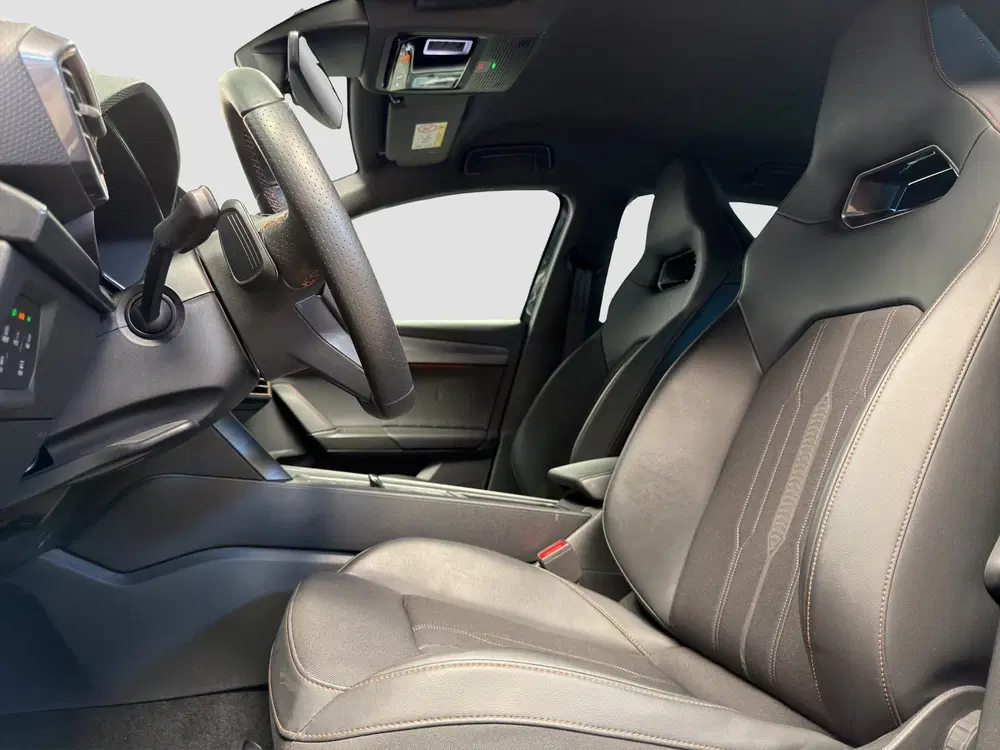 Cupra Leon 1.4 e-Hybrid VZ Copper uit 2024, foto 4