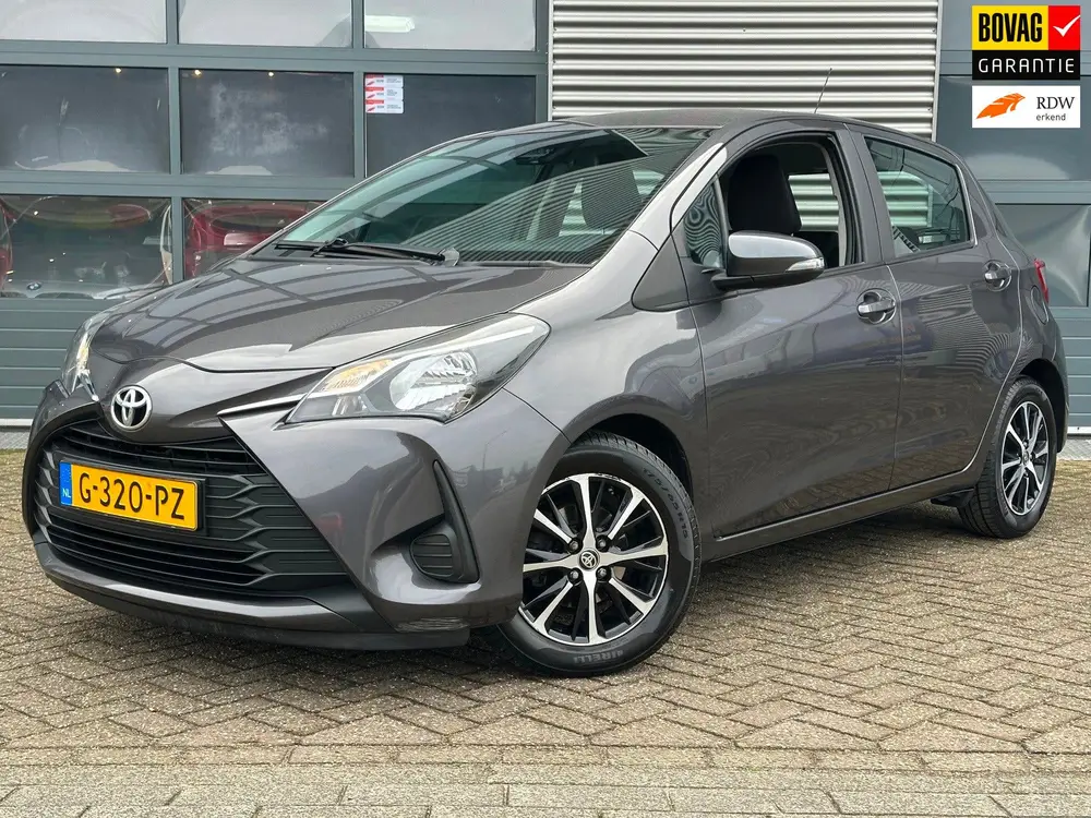 Toyota Yaris 1.0 VVT-i Connect | Camera | Navi | CarPlay | N uit 2019