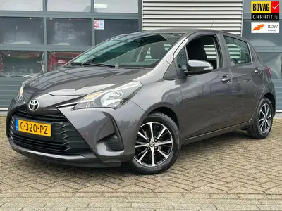 Toyota Yaris 1.0 VVT-i Connect | Camera | Navi | CarPlay | N uit 2019