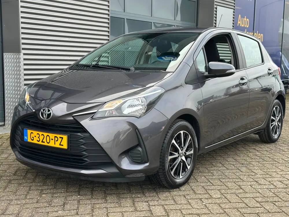 Toyota Yaris 1.0 VVT-i Connect | Camera | Navi | CarPlay | N uit 2019, foto 12