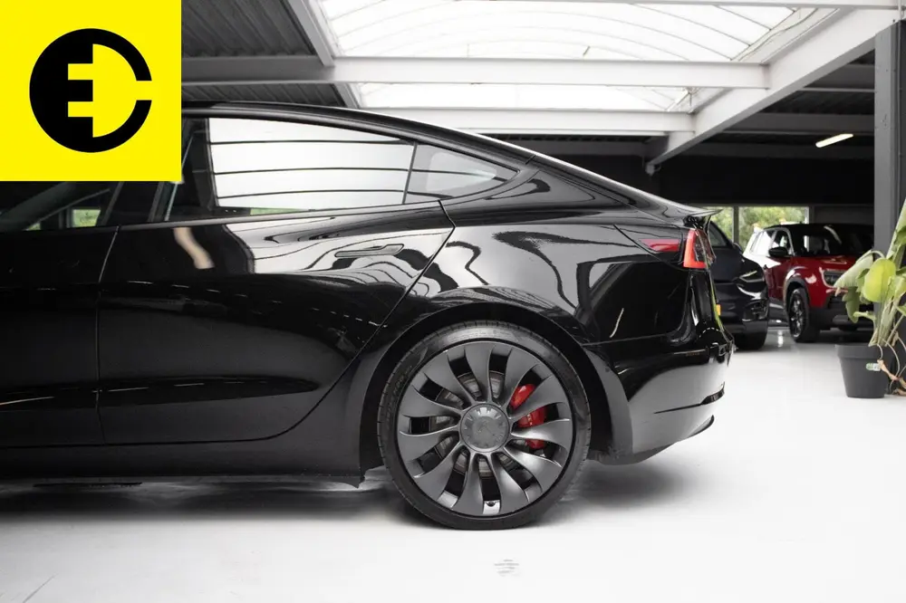 Tesla Model 3 Performance AWD 75 kWh uit 2021, foto 20