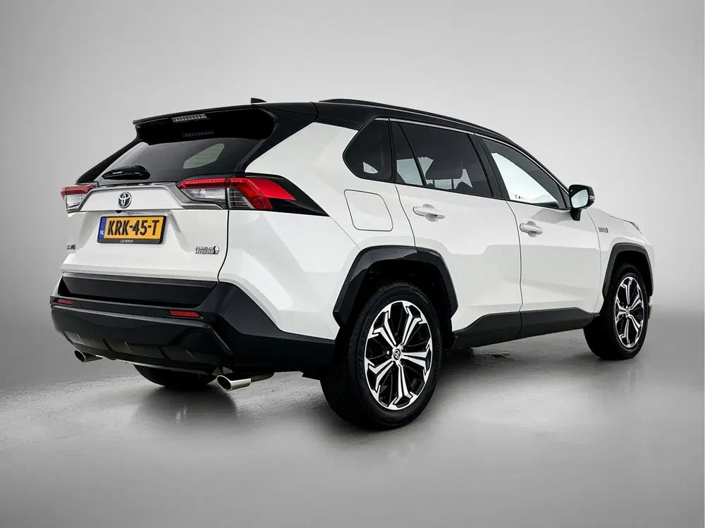 Toyota RAV 4 2.5 Plug-in Hybrid AWD Executive uit 2022, foto 2