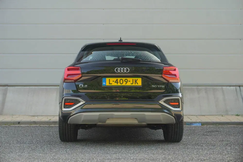 Audi Q2 30 TFSI 110pk Business Edition uit 2021, foto 11