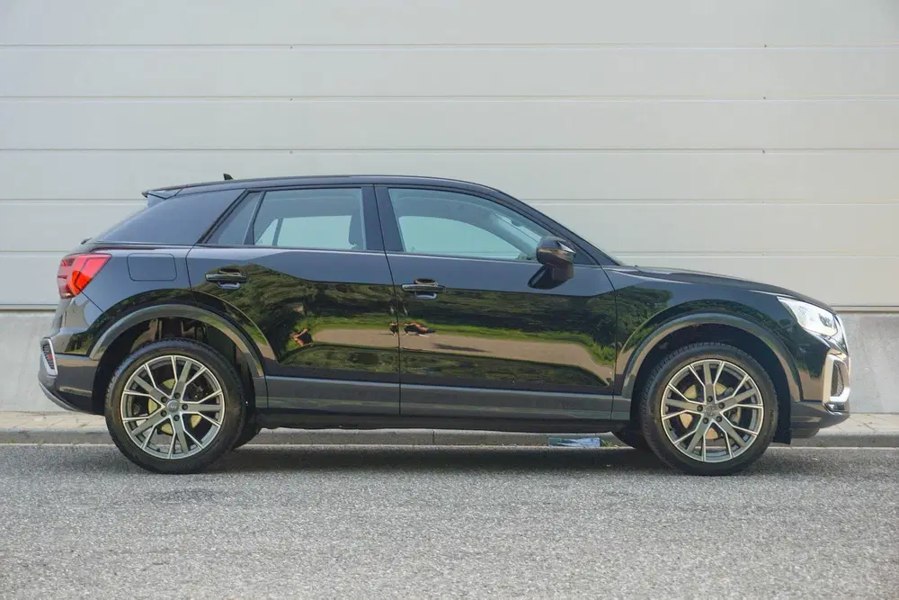 Audi Q2 30 TFSI 110pk Business Edition uit 2021, foto 3