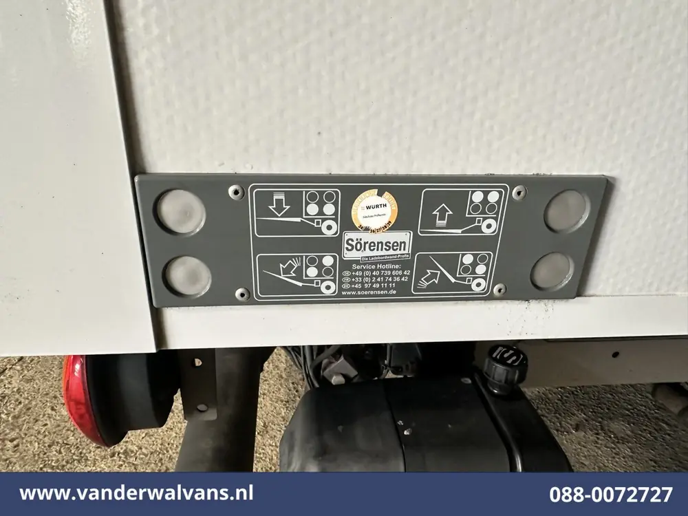Peugeot Boxer 2.2 BlueHDi 141pk Bakwagen 428cm Lang Laadklep uit 2022, foto 11